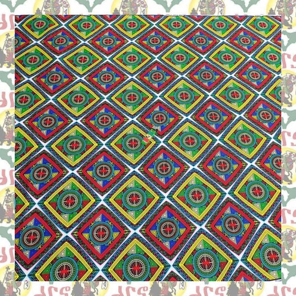 【SALE/90cm x 110cm/1ヤード】アフリカンプリント生地 barg-n96 アフリカ布 アフリカ生地 ゴールドプリント アンカラ キテンゲ パーニュ