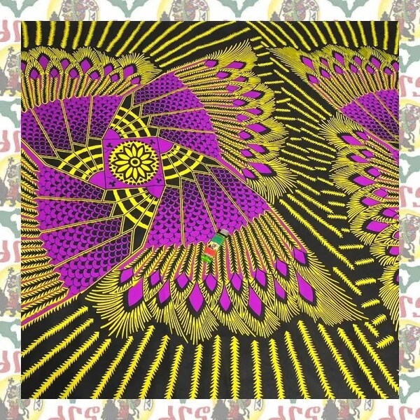 【SALE/90cm x 110cm/1ヤード】アフリカンプリント生地 barg-h37 アフリカ布 アフリカ生地 ゴールドプリント アンカラ キテンゲ パーニュ
