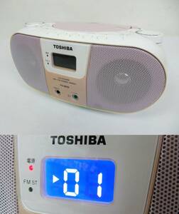 【TOSHIBA】 東芝 CDラジオ TY-CR10 ピンク 通電/AM/FM確認 CD難有 中古品 JUNK！ 現状渡し 一切返品不可で！ 