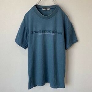 [KWT405] MICHIKO LONDON 文字プリントTシャツ ライトブルー Mサイズ ポス