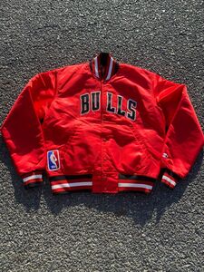 NBA starter BULLS スタジャン　ナイロン　90s ボンバー　刺繍