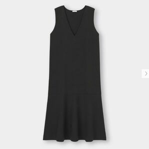 新品　タグ　GU マーメイド　ニット　ジャンパー　ドレス　ジャンスカ　ジャンパースカート　インスタ話題　黒　ブラック ワンピース