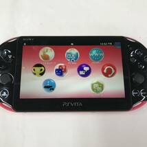 gb8048 送料無料！ジャンク品 PSVITA PCH-2000 バリューパック ピンク/ブラック 64GBメモリー付き_画像3