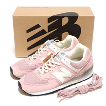 海外限定☆NEW BALANCE OU576PNK US7.5 25.5cm PINK SUEDE MADE IN UK M576 ENGLAND PALE MAUVE ニューバランス スウェード ピンク UK製_画像1