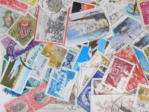 海外切手　南アフリカ共和国 ３０枚　使用済切手 外国切手 コラージュ 紙もの おすそ分けに_画像8