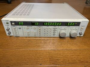 シグナルジェネレーター　パナソニック　VP-8120A 0.01-280MHz