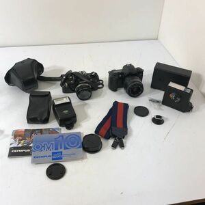 Canon 一眼レフ/OLYMPUS OM10 カメラ本体 フラッシュ 説明書 カメラ2点＆付属品まとめて 未検品 AA1101小3304