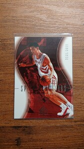  2003-04 Upper Deck SP Authentic SP Spectaculars 100 Yao Ming SPEC ヤオ ミン 激レア シリアル 3999枚限定 カード NBA ROCKETS 姚明