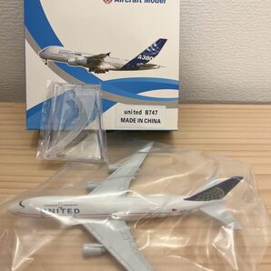 新品　ユナイテッド　飛行機　航空機　united B747