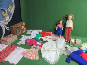 古ーい 　タミーちゃん着せ替え人形、洋服、レトロ木箱など、 JAPAN 
