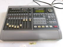 (S-3156)ROLAND マルチトラックレコーダー VS-880 通電確認のみ 現状品_画像1