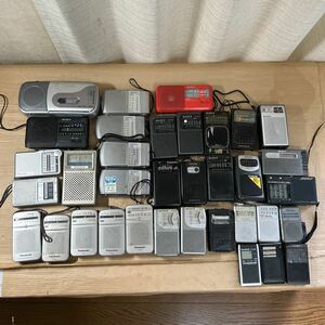 動作未確認 ジャンク品 ラジオ 35点 まとめ売り 大量 Panasonic R-P30 RF-P55 SONY ソニー ICR-P15 ICF-8 ICF-9 SANYO RP-5060 aiwa CR-AS7