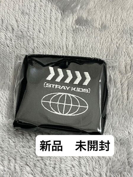 【新品】【未開封】StrayKids リリース記念グッズ リストバンド