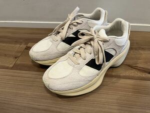 美品 new balance Warped Runner ニューバランス ワープドランナー sea salt US9.5 27.5cm 990 991 992 993