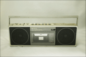 SONY STEREO CASSETTE-CORDER CFS-10 ステレオ カセットコーダー 昭和レトロ ラジカセ インテリア ビンテージ 雑貨 アンティーク AE407