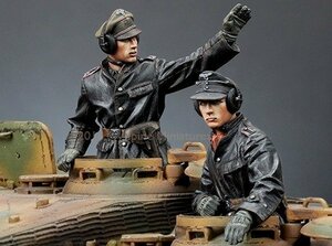 【送料無料】ミリタリー 戦車 兵士 ２人組 1/35 スケール フィギュア プラモデル ガレージキット 未塗装 未組立