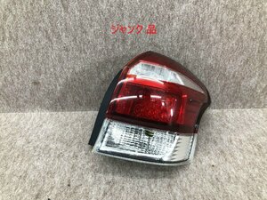 ジャンク カローラフィールダー NRE161 NZE161 164 ZRE162 NKE165 160系 右テールランプ LED KOITO 13-107