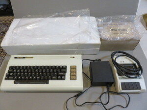 commodore VIC-1001・VIC-1530/コモドール 通電のみ確認/送料無料