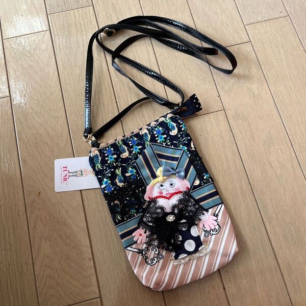 TUNIC 鴨居羊子 マダムモーパッサンのポケットBag