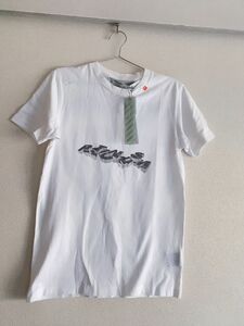 off-white Tシャツ　オフホワイト