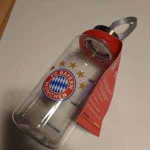 Не выпущен в Японии Bayern Munich Tumbler