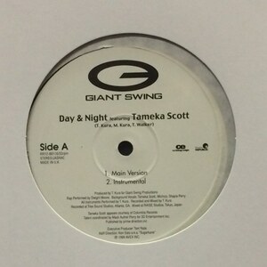 Giant Swing Feat. Tameka Scott - Day & Night（★盤面ほぼ良品！）