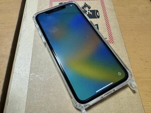 ☆iPhone11 128GB ホワイト バッテリー81％ SIMフリー ソフトバンク そこそこ美品 送料込☆