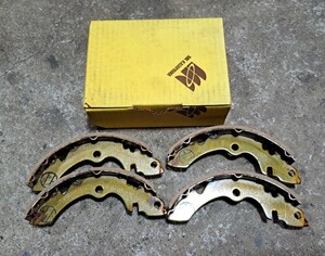  new goods Suzuki Fronte Jimny brake shoe front rear ST20 ST10 JA51 SJ40 drum brake 