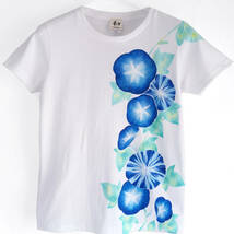 レディース Tシャツ Mサイズ 白 アサガオ柄Tシャツ 朝街の花手描きTシャツ_画像1