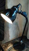 ビンテージ インダストリアル ランプ ラーデマッハ テーブルランプ 初期モデル Rademacher Vintage Bauhaus Industrial table Lamp 1930's_画像2