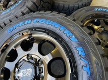 4本セット MAD CROSS GRACE 16x6.5J 6/139.7 +48 BRC/BK TOYO OPEN COUNTRY R/T 215/65R16 ホワイトレター キャラバン E25 ワゴン_画像7