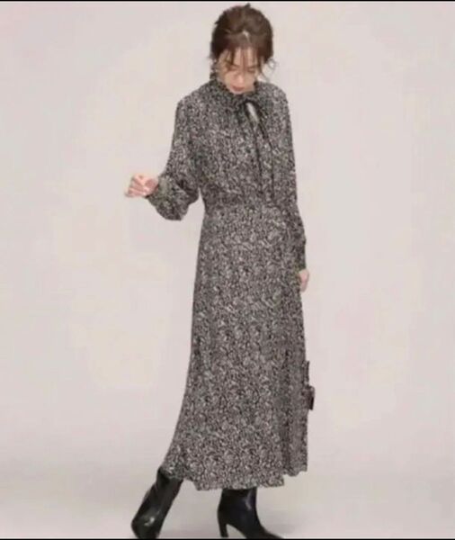 ユナイテッドアローズ THE IRON PRINTED ワンピース 極美品