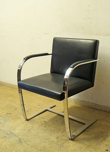Knoll社製 ブルーノチェア アームチェア フラットバー アームパッド付き 椅子 本革 ミース・ファン・デル・ローエ (1)
