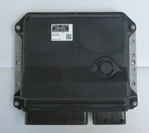 プリウス ZVW30 G エンジンコンピューター ECU 89661-47270 275300-7383_画像1