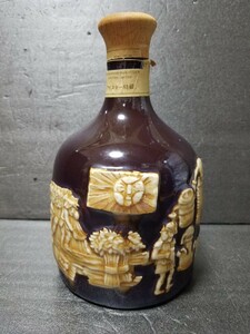 ★希少品★ 古酒 【サントリーウィスキー 特級 有田焼ボトル 760ml 43%】 陶器ボトル SUNTORY WHISKY JAPANESE WHISKY ☆約1312g 未開栓☆