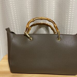 KATIE LOXTON UK発 KATIE LOXTON AVERY バンブーハンドバック【美品】
