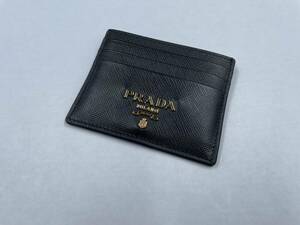 ※全国送料無料※【美品】 正規品 PRADA プラダ カードケース カード入れ 定期入れ ブラック 表地: カーフレザー 裏地: ナイロン 6枚入り