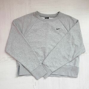 NIKE 美品　トレーナー