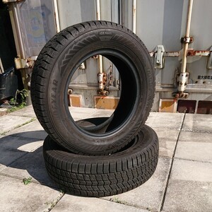 GOODYERA ICE NAVI 8 2021年製 195/65R15 スタッドレスタイヤ 2本のみ