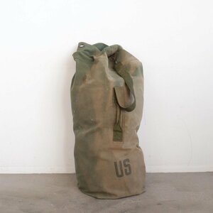 ヴィンテージ ミリタリーダッフルバック/アメリカ キャンバス生地 アンティーク 軍物 U.S.ARMY 袋#506-039-755