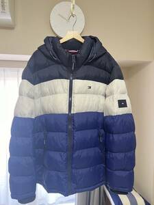 トミーヒルフィガー　TOMMY HILFIGER　中綿　ダウンジャケット　フード付き　サイズ2XL　中古美品