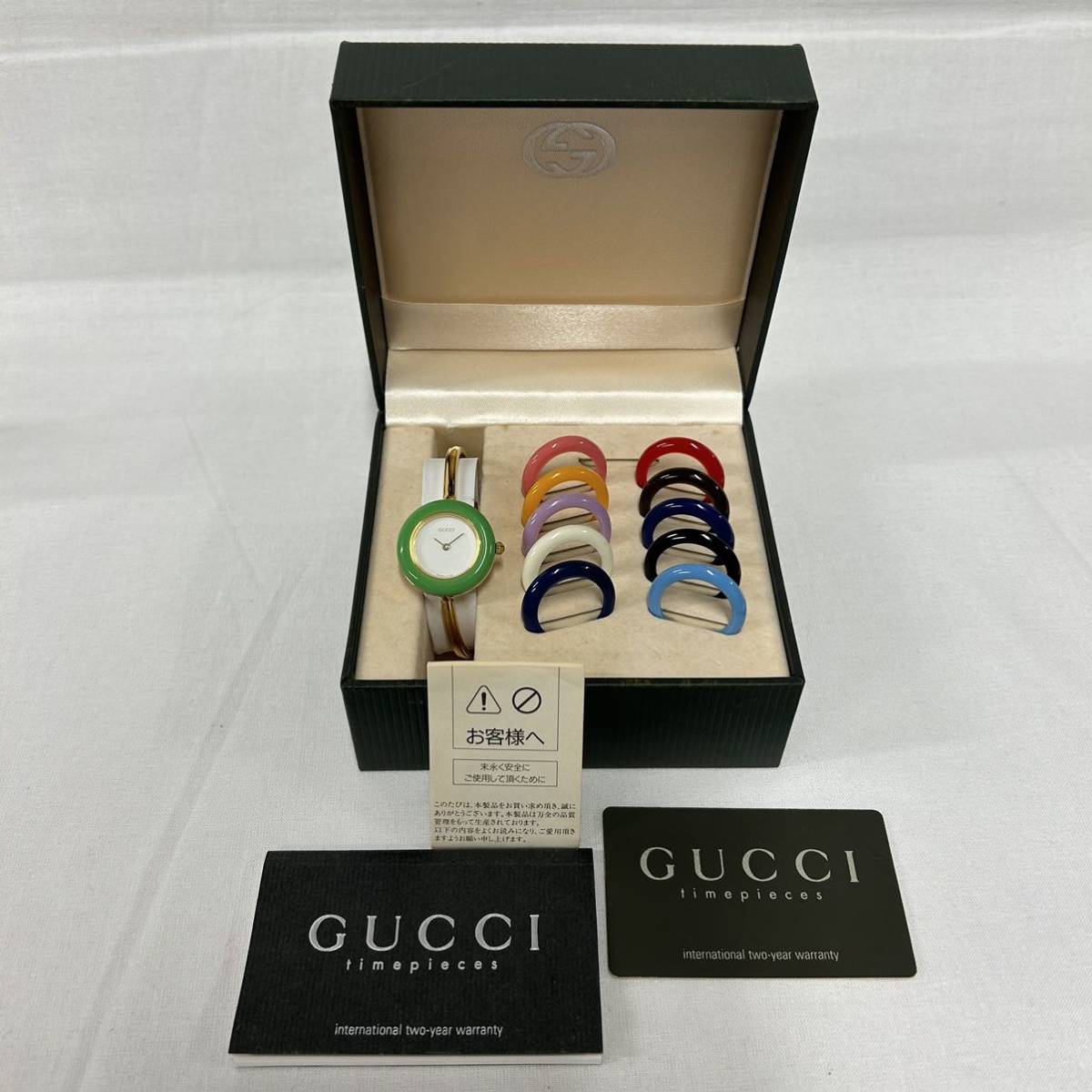 流行 ☆電池交換済み☆GUCCI チェンジベゼル レッド クォーツ 腕時計