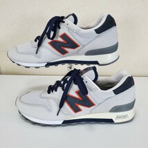 極上品◆USA製 New Balance ニューバランス M1300GGO ヌバックレザー スニーカー メンズ(US：11D)ライトグレー/ネイビー/オレンジ_画像3