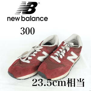 MK3207*New Balance*ニューバランス*300*レディーススニーカー*23.5cm相当*赤系