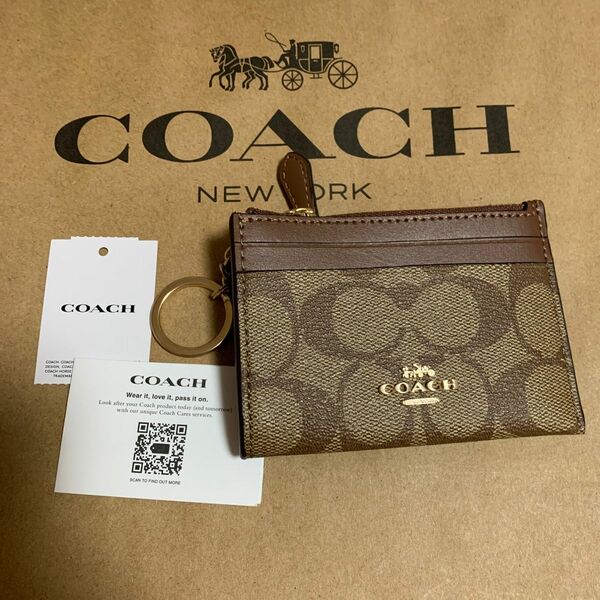 ● COACH　コーチ 　カードケース　コインケース　 定期入れ