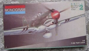 P-40B　タイガーシャーク　モノグラム　1/48　