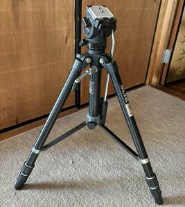 SLIK 三脚　SLIK　ビデオカメラ、カメラ、大型望遠レンズ使用時にいかがでしょう？