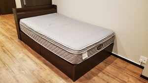 【大阪市内の部屋までマットレスとセットで取りに来られる方限定】 BEDSTYLE 大容量 国産 棚、コンセント付き収納ベッド セミダブル