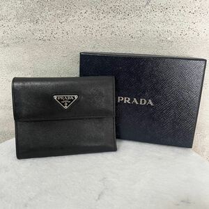 【贅沢品の極み】PRADA プラダ　折り財布 カードケース　お札入れ　コインケース　三角プレート　サフィアーノ　 本革　レザー　ブラック　