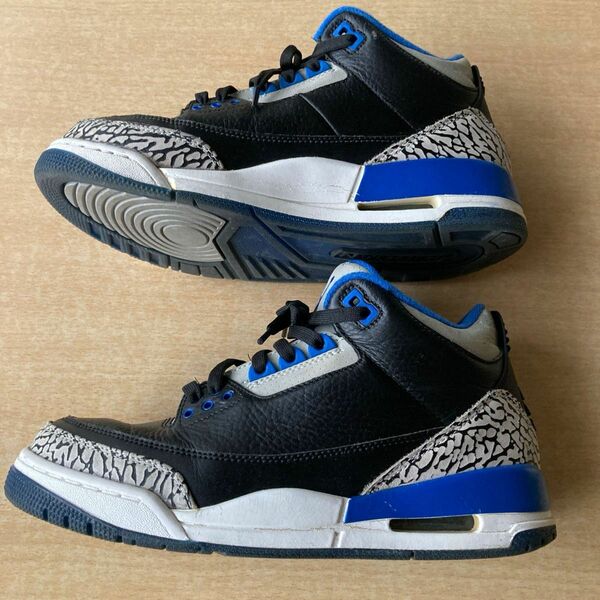 NIKE AIR JORDAN 3RETRO 25.5cm